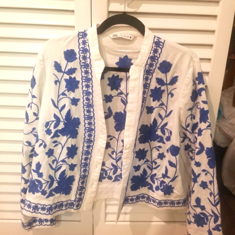 Embroidery top